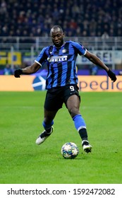 Milan, Italy. 10 December 2019. UEFA Champions League. Inter Vs Barcelona 1-2. Romelu Lukaku, Inter.