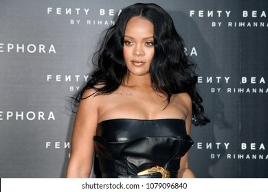 som är Rihanna närvarande dating 2014 hastighet dating Reddit