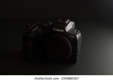 Milan, Italy - August 13, 2022: Close Up On Canon EOS R7 Mirrorless Camera In A Studio Environment. No People Are Visible.