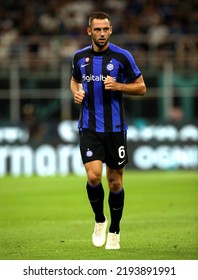 MILAN, ITALY - August 20, 2022: 
Stefan De Vrij Looks On
During The Serie A 2022-2023 INTER V SPEZIA At San Siro Stadium. 