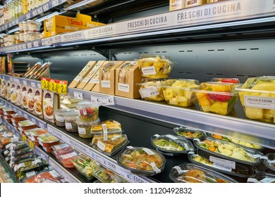 MILAN, ITALY - CIRCA NOVEMBER, 2017: Prepared Food On Display At Carrefour Express Store In Milan