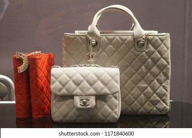 chanel italy bags