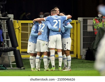 MILAN, ITALY - JANUARY 9, 2022: 
SS Lazio Players Celebrate A Goal 1-1 During The Serie A 2021-2022 INTER V LAZIO At San Siro Stadium. 