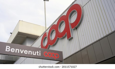 Milan, Italy October 19,2018 - Coop Supermarket ( Grocery ) Logo