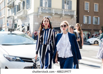 MILAN, ITALY - SEPTEMBER 24, 2016: People, Stylists, Models, Fashion Bloggers And Photographer In The Street During Milan Fashion Week Woman Spring/summer 2017