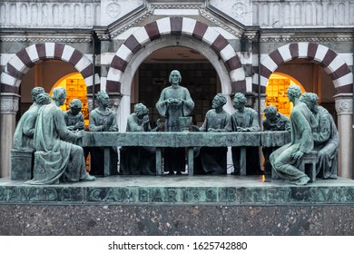 Milan- November 25, 2018

Statue Representing The Last Supper At The Monumental Cemetery Of Milan