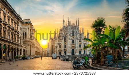 Milan Piazza Del Duomo at Sunrise, Italy