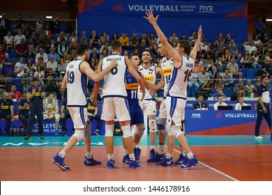 MILANO, ITALY - JUNE 22, 2019: Volleyball Nations League, Italy Vs Argentina, Italian Team Exultation