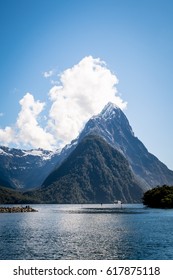 Milford Sound Scenic Attraction Panoramic Landscape
