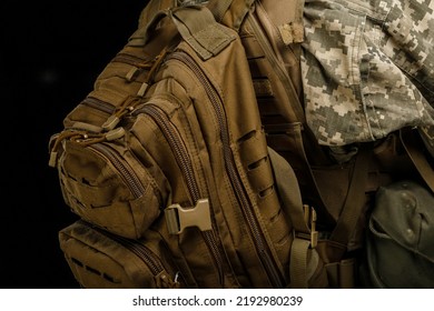 890 Marine soldier backpack Images, Stock Photos & Vectors | Shutterstock