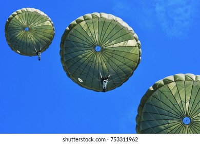Military Parachute Training