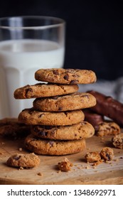 
milk with chocolate chip cookies
