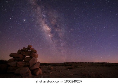 Milky way galaxy astrophotography with northern star and mars