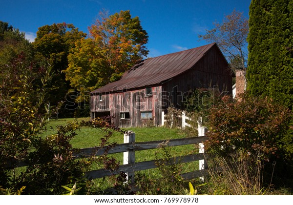 Mill Brook Massachusetts 1062015 Red Barn Stock Photo Edit Now