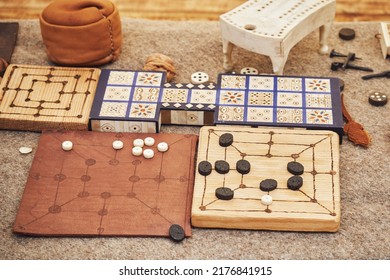 Mill And Royal Ur Game, Popular In Ancient Roman. Reconstruction Of Board Games From The Roman Empire