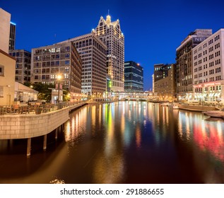 Milwaukee WI - 6 June 2015: Downtown Milwaukee On The River Walk At Night.