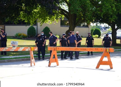 Milwaukee, Wisconsin / USA - August 17th, 2020: Police Security Checkpoints Stand Guarded Around The Wisconsin Center During The Democratic National Convention