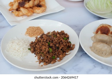 Minced Chicken In Lettuce Cups