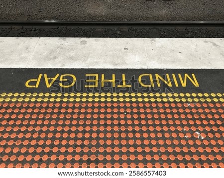 Mind the gap, Melbourne train stration sign