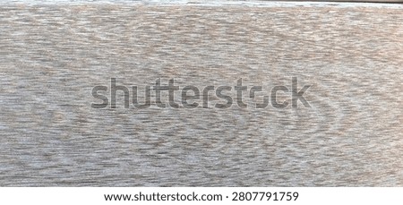 Mindi wood: Features a smooth texture with a tight grain. It is frequently used for furniture due to its fine grain and coloring, which ranges from light brown to reddish hues.
