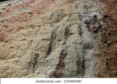 Mineral Spring Rock Formation At Saratoga Springs Spa State Park