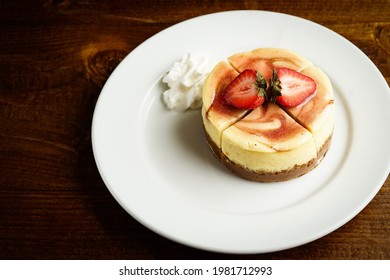 Mini Cheesecake On A Plate