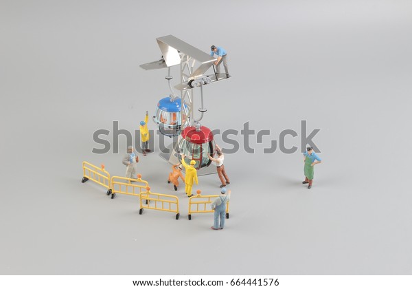 the Mini figure\
with cable car at the site