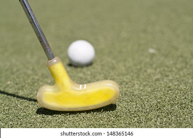 mini golf  