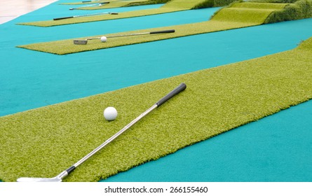 606 Family mini golf Images, Stock Photos & Vectors | Shutterstock