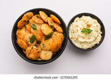 Mini Idli Fry With Coconut Chutney