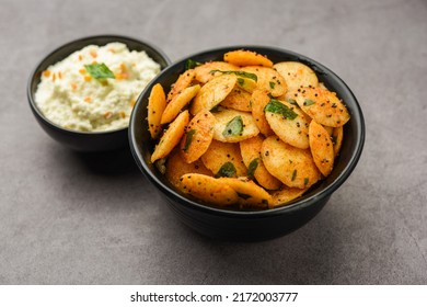 Mini Idli Fry With Coconut Chutney