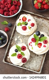 Mini Pavlova Cakes With Fresh Berries