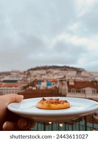 Mini Pizza with the view of Castelo Sao Jorge , Lisbon