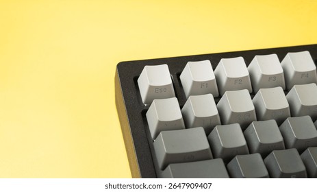 down top keycaps tech