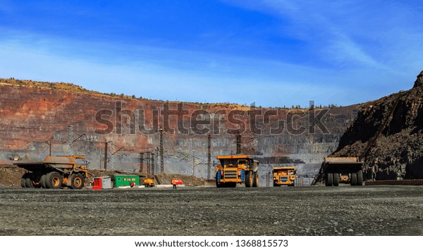Mining equipment in the quarry of the Southern\
Mining and Combining\
Plant