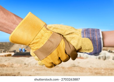Asociación Minera, manos de Ingenieros Colaboradores