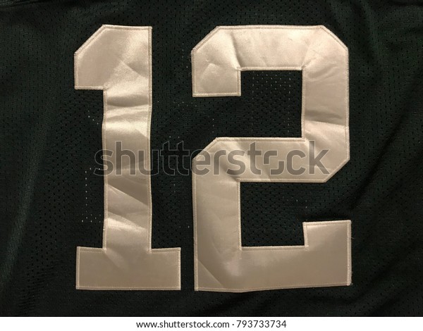 what is aaron rodgers jersey number