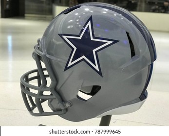Minneapolis, MN/USA January 6, 2016 Dallas Cowboys Jumbo Helmet Set Up For Super Bowl LII.