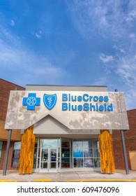 MINNEAPOLIS, MN/USA - MARCH 19, 2017: Blue Cross Blue Shield Exterior And Logo. Blue Cross Blue Shield Association (BCBSA) Is A Federation Of Health Insurance Organizations And Companies.