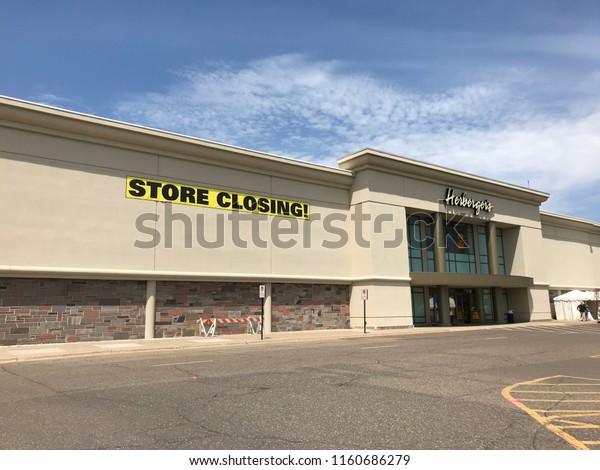 Minneapolis Mnusa May 13 2018 Exterior Stock Photo Edit Now