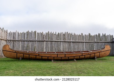 Minnesota, USA - October 5, 2021: Ojibwe (Ojibwa) Birch-Bark Canoe On Display At Grand Portage National Monument