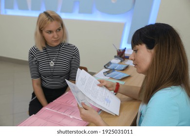 MINSK, BELARUS - 9 AUGUST, 2020: Applicants Are Interviewed At The Admissions Office For College Admission