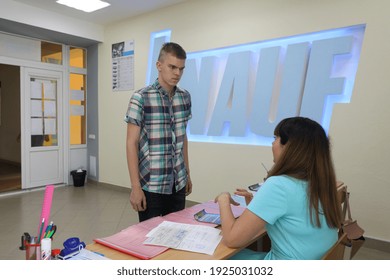 MINSK, BELARUS - 9 AUGUST, 2020: Applicants Are Interviewed At The Admissions Office For College Admission