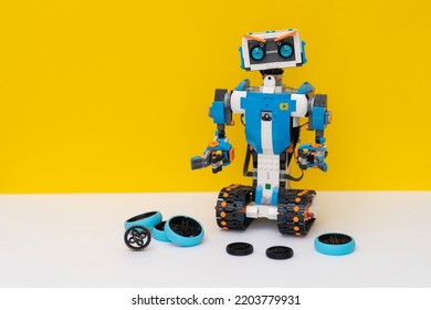 Minsk, Belarus. March, 2022.  Lego Robot Background. STEM And STEAM Education. AI. DIY. Education Robot For School And Kids.