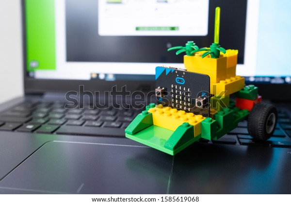 Minsk, Belarus. November, 2019. The BBC robot Micro\
Bit and lego car. It can be programming on Scratch or Python.\
Creative, coding, learning, teaching easy and fun. STEM and STEAM\
education. AI. DIY.