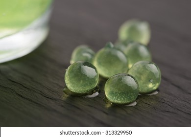 Mint Caviar, Molecular Gastronomy