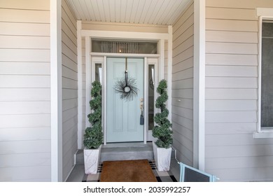 4,896 Front Door Side Windows Images, Stock Photos & Vectors 