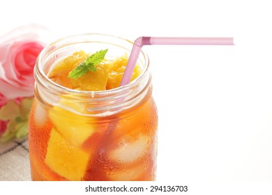 Mint And Mango Iced Tea