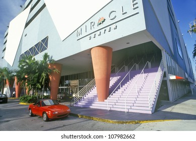 Miracle Mile Shopping Center In Coral Gables, Miami, Florida