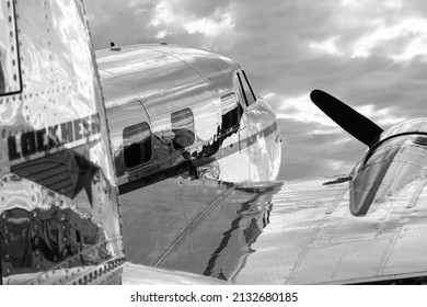 Miramar, USA - 2019: Detailed Closeup Shot Of Classic Lockheed 12 Airplane With A Shiny Metal Fuselage